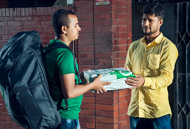 eCourier-Best pick and drop parcel delivery service at your doorstep